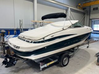 Maxum 2100 sc 5.0 V8