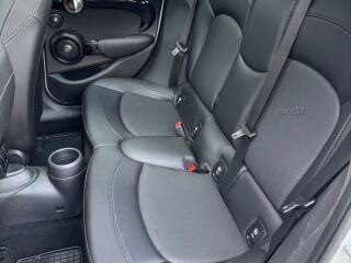 MINI Cooper S Sport HarmanK 2.0 141kW