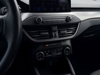 Ford Focus Turnier Cool & Connect 1.5 88kW