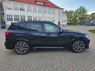 BMW X5 3.0 210кВ
