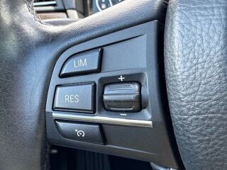 BMW 530 d xDrive Touring Luxury Edition 3.0 TwinPower Turbo 190kW