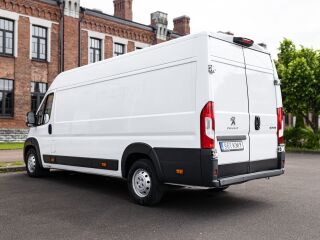 Peugeot Boxer FULL L4 2.2 103kW