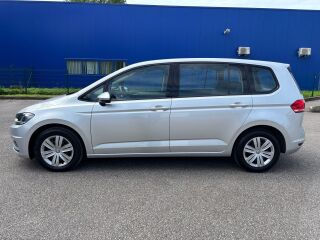 Volkswagen Touran Business 1.6 TDi 85кВ