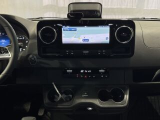 Mercedes-Benz Sprinter 319CDI 9G-TRONIC 4X4 A4 2.0 140kW