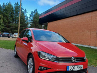 Volkswagen Golf Sportsvan 1.6 85кВ
