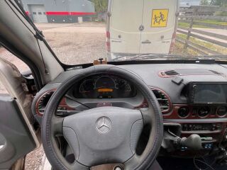 Mercedes-Benz Sprinter 2.7