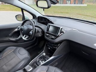 Peugeot 2008 1.6 68kW