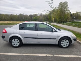 Renault Megane 1.6 83кВ