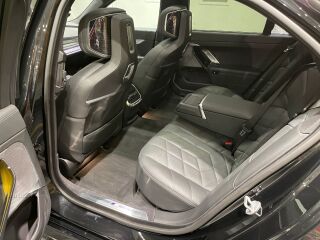 BMW 740 xDrive M-Sportpakett 3.0 210kW