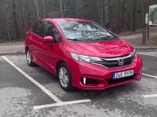 Honda Jazz 1.3 75кВ