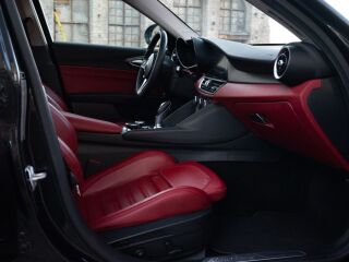 Alfa Romeo Giulia Veloce 2.0 206kW