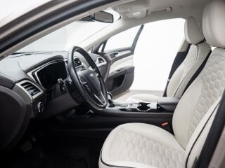 Ford Mondeo Vignale 2.0 132kW