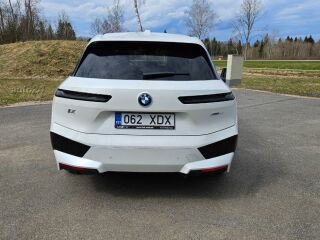BMW iX xDrive 40 Sportpakett 240кВ
