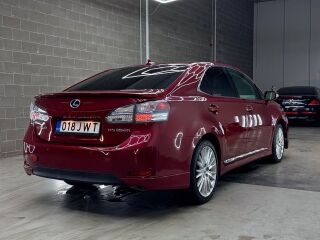 Lexus HS 250h 2.4 110kW