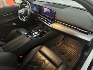 BMW 520 M PAKETT 2.0 d 145kW