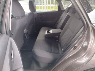 Toyota Auris 1.8 73kW