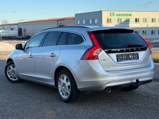 Volvo V60 Momentum Facelift EU6 2.0 R4 D3 TDI 110кВ