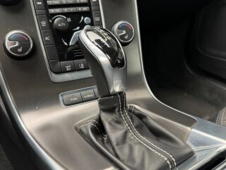 Volvo V60 Plug-in Hybrid AWD 2.4 D6 158kW