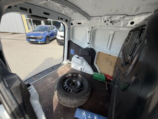 Ford Transit Courier TREND 6M 1.5 R4 DTCI 100 74kW