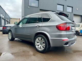BMW X5 M50 3.0 280кВ