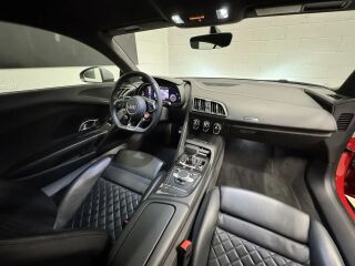 Audi R8 Coupe 5.2 456kW
