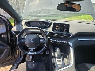 Peugeot 5008 2.0 130kW