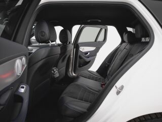 Mercedes-Benz C 220 AMG Night Edition 2.0 143kW