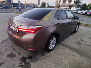 Toyota Corolla Facelift 1.6 97kW