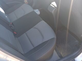 Hyundai i30 1.4 R4 16V 73kW