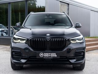 BMW X5 xDrive 40d Idividual 3.0 250кВ