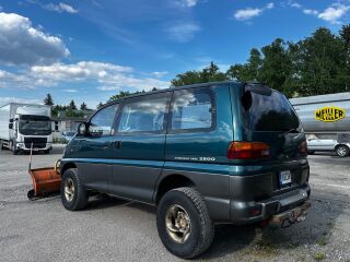 Mitsubishi 3000GT Delica Space Gear 2.8 92кВ