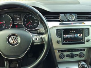 Volkswagen Passat 2.0 110kW