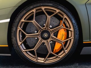 Lamborghini Aventador Ultimae 1/350 6.5 V12 574kW