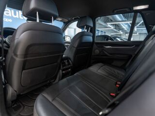 BMW X5 xDrive30d M-Sportpakett 3.0 190kW