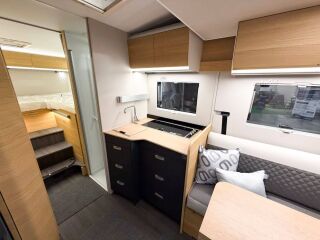 Adria MATRIX 650DL 60Y edition LUXE ALL IN LiFePo4 2.2 FIAT MultiJet3 2,2 HD 103kW