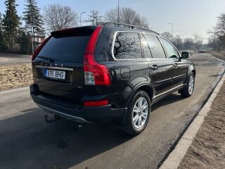 Volvo XC90 2.4 136kW