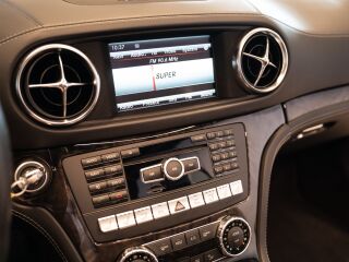 Mercedes-Benz SL 63 AMG 5.5 V8 395kW