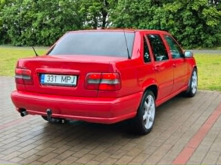 Volvo S70 2.5 103kW