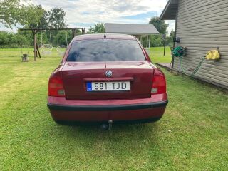Volkswagen Passat 1.9 R4 TDI 66kW