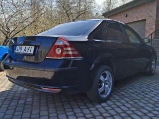 Ford Mondeo 1.8 92kW
