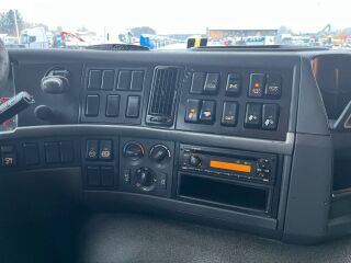 Volvo FM 410 8x4*4 308kW