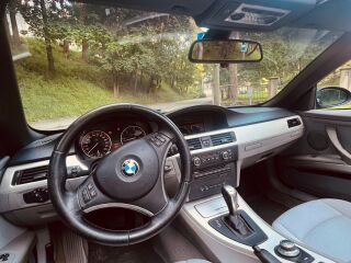 BMW 330 3.0 170kW