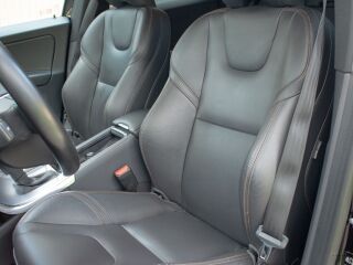Volvo XC60 AWD Summum Intelli SAFE PRO Wntr 2.4 D4 R5 140kW