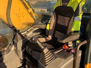 Hyundai Robex 220 LC-9 A 117kW