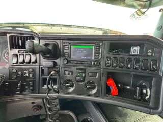 Scania R480 8x4*4 353кВ