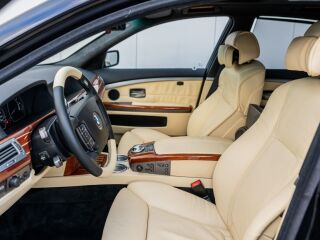BMW 745 Individual 4.4 245кВ