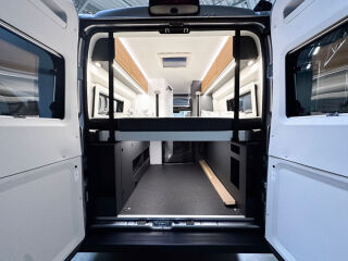 Adria TWIN SPORTS 640 SGX PTR 60 YEARS EDITION DELUXE 2.2 FIAT MultiJet3 HD 132kW