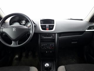 Peugeot 207 Elegance 1.4 70кВ