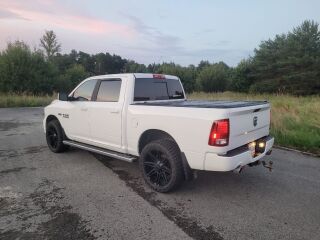 Dodge RAM 1500 5.7 V8 291kW