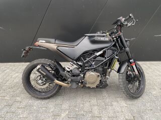 Husqvarna Svartpilen 401 32kW